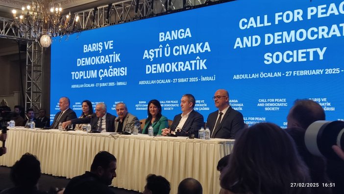 Öcalan'dan "Silahları bırakın" çağrısı